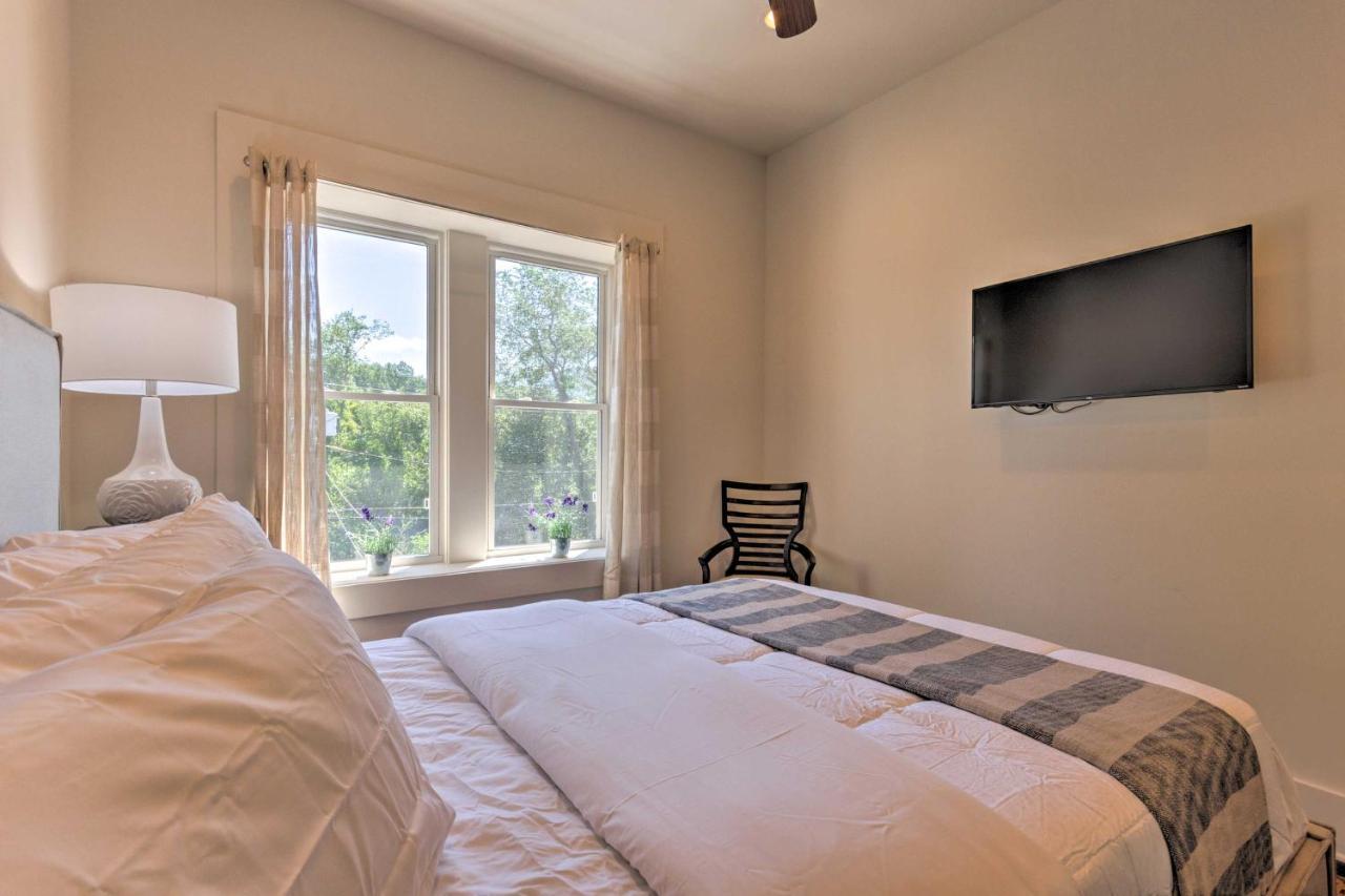 Modern Main St Apt In Downtown Waynesville! Zewnętrze zdjęcie